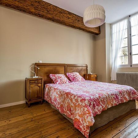 Chambres D'Hotes Le Relais Des Remparts Rions 외부 사진