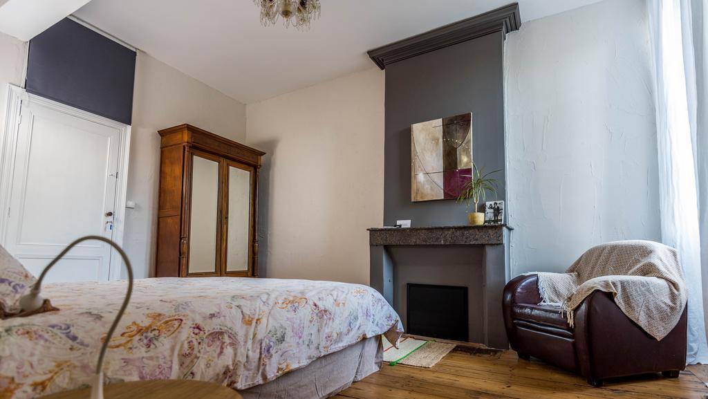 Chambres D'Hotes Le Relais Des Remparts Rions 외부 사진