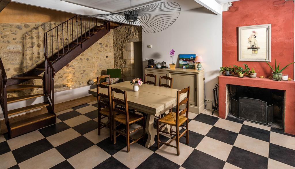 Chambres D'Hotes Le Relais Des Remparts Rions 외부 사진